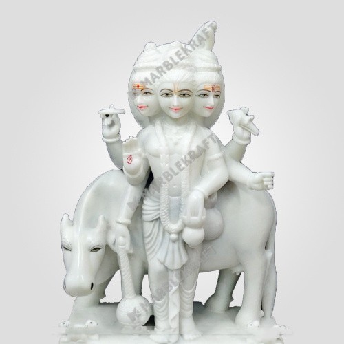 Marble Lord Dattatreya Statue Manufacturer from Hyderabad